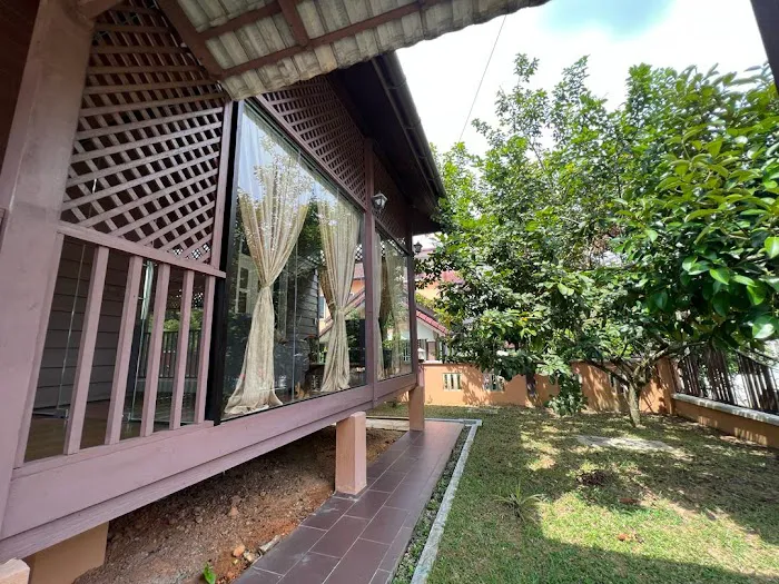Traditional Malaysian House Picture 5