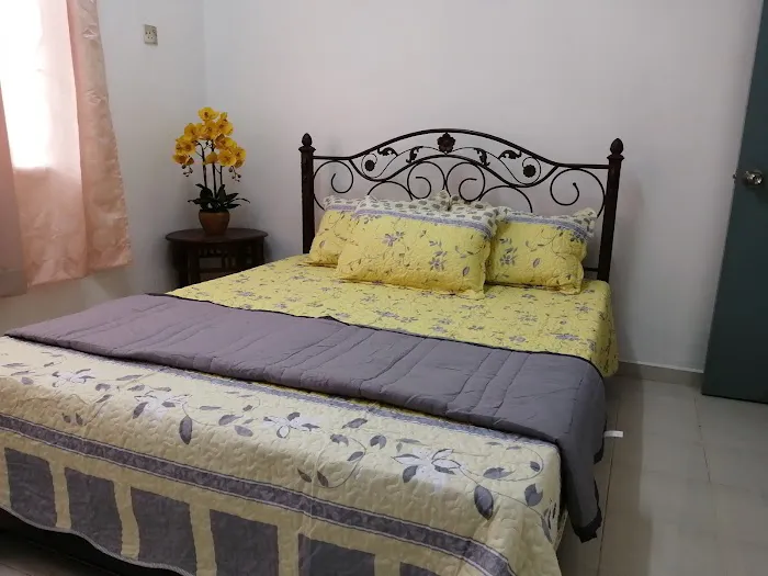 Yus Homestay 2 Picture 1