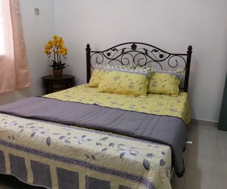Yus Homestay 2