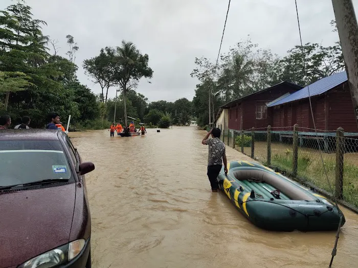 Kampung Air Taling Picture 3
