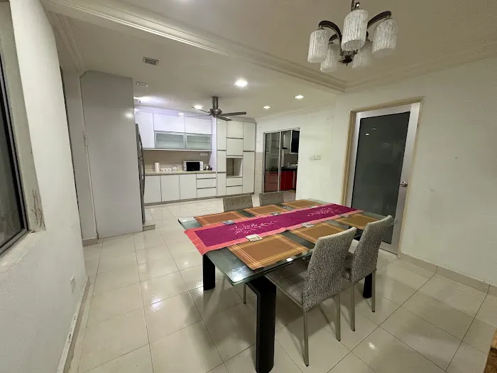 MOMASH PLACE HOMESTAY SHAH ALAM Picture 10