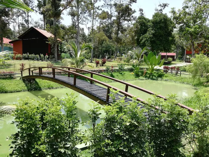 Broga Kampung Chalet Picture 2