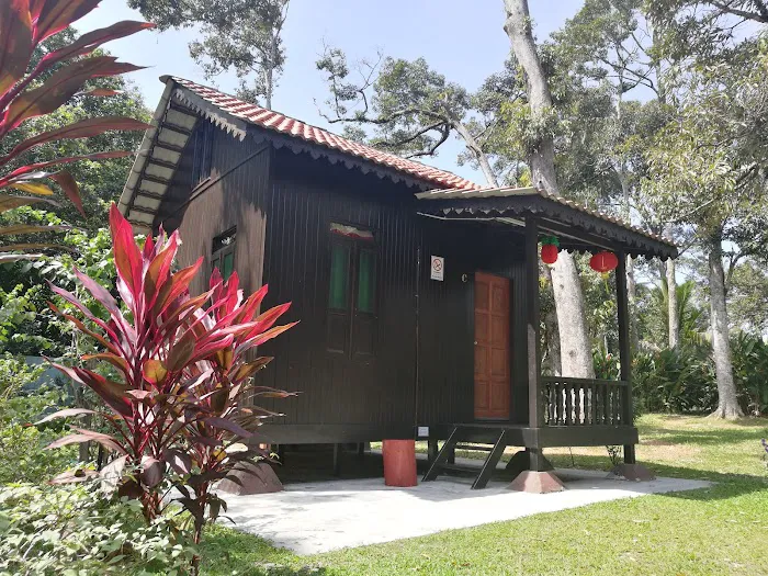 Broga Kampung Chalet Picture 4