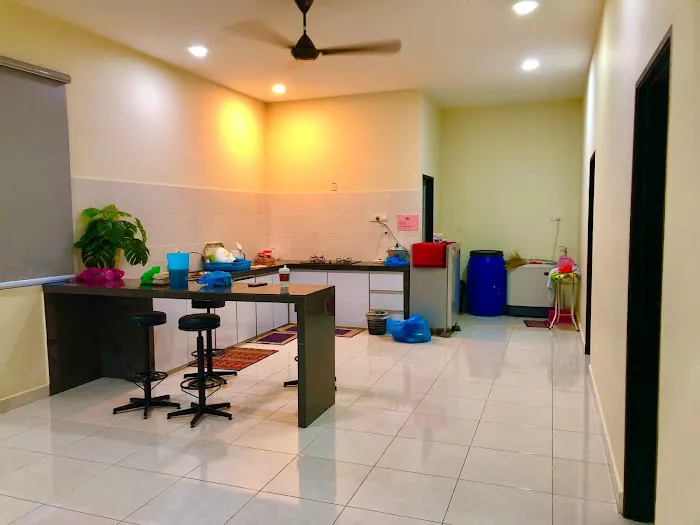 Anas Homestay Pajak Song Picture 3