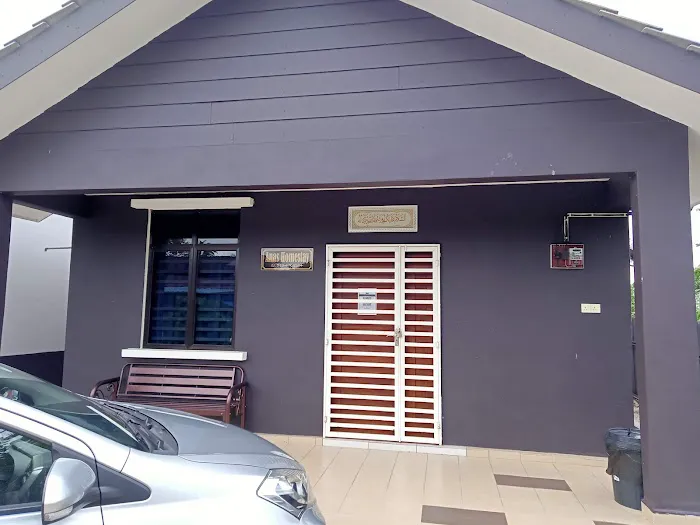 Anas Homestay Pajak Song Picture 5