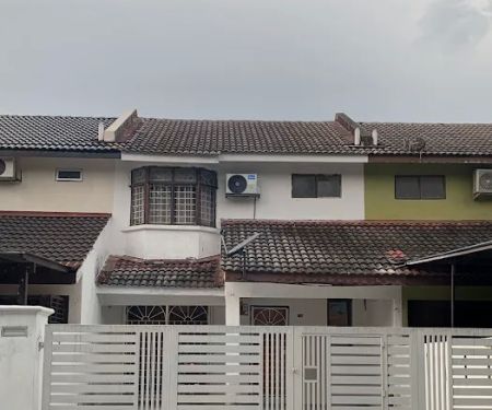 Seasons Homestay Rawang