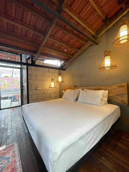 LoftWood Co Airbnb Picture 4