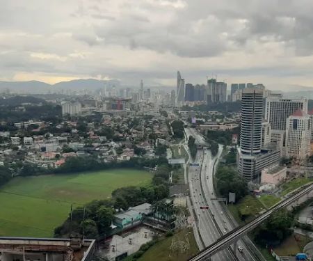 Chrisenbel Suites - Pinnacle Petaling Jaya