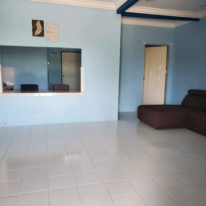 NURHOMESTAY BANDAR BARU PASIR PUTEH Picture 4
