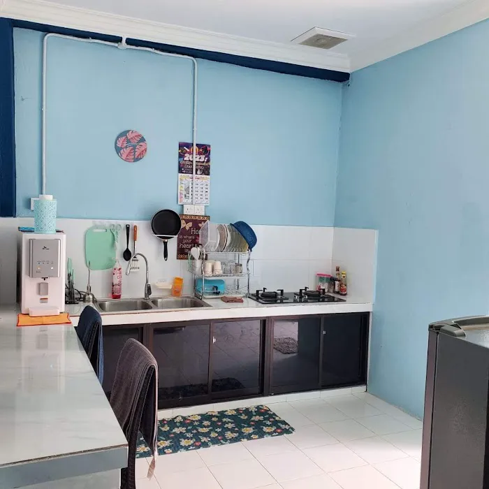 NURHOMESTAY BANDAR BARU PASIR PUTEH Picture 7