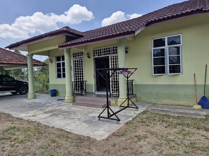 HOMESTAY KETEREH(Che Za) Picture 2