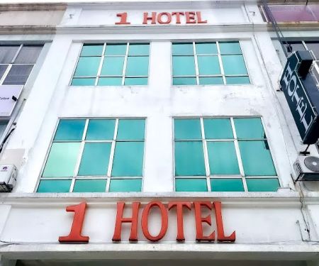 1 Hotel Taman Connaught