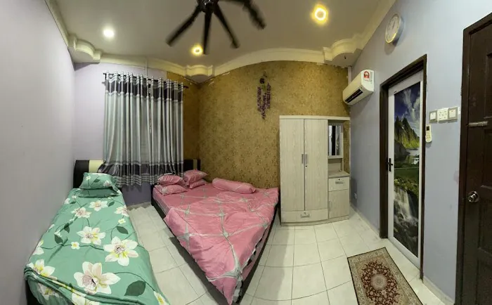 Cempaka Villa Homestay Picture 2