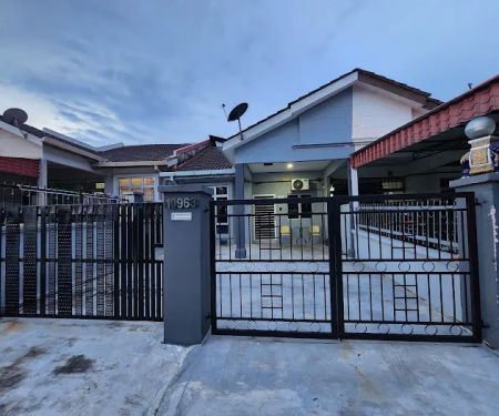 The Crest Homestay