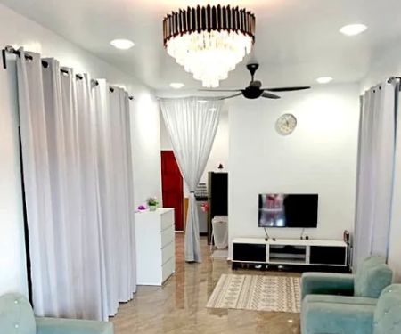 H's Dusat Homestay
