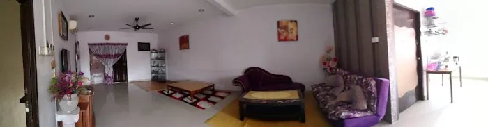 ZALIA HOMESTAY MURAH BERA Picture 4