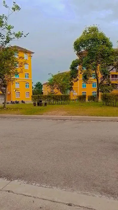 KOLEJ GOMBAK D4 UNISEL Picture 1