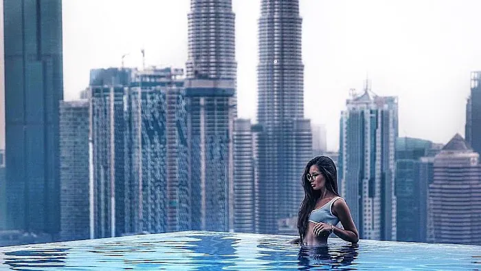 Expressionz KLCC by Wodages Picture 5