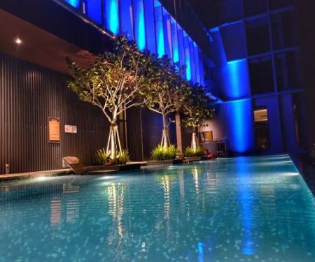 Expressionz Suites By iHost Global