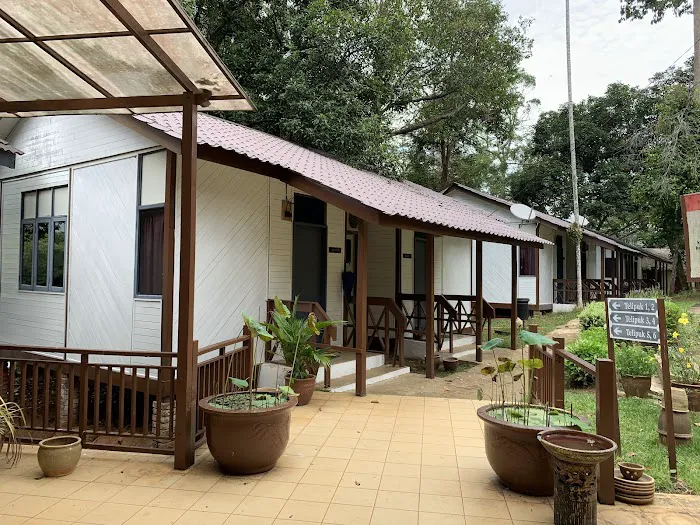 Lake Chini Resort Picture 9