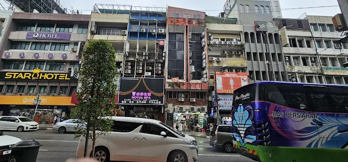 Swing and Pillows @ 83, Jalan Bukit Bintang Picture 2