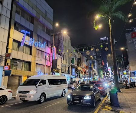 Paradise Hotel