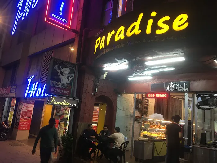 Paradise Hotel Picture 2