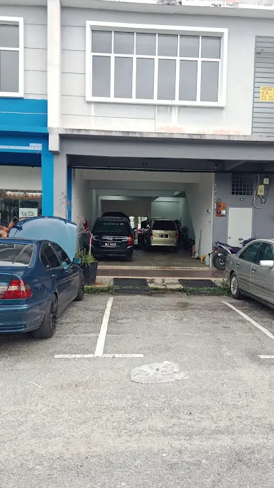 Taman Ixora Picture 6