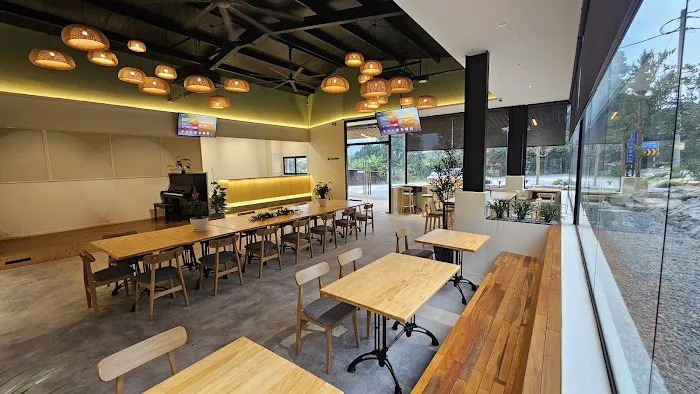 The Cozy Corner @ Broga Picture 1