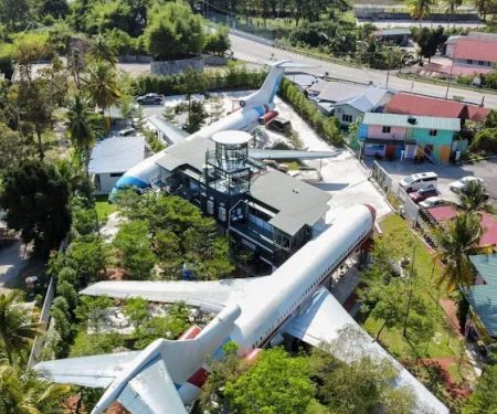 Twin Jets Resort