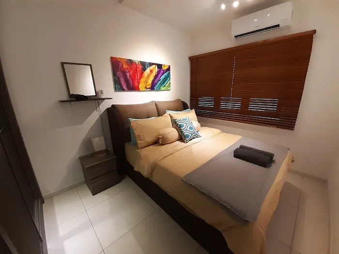 Aldridge Residence Homestay @EMIRA Residence Picture 5