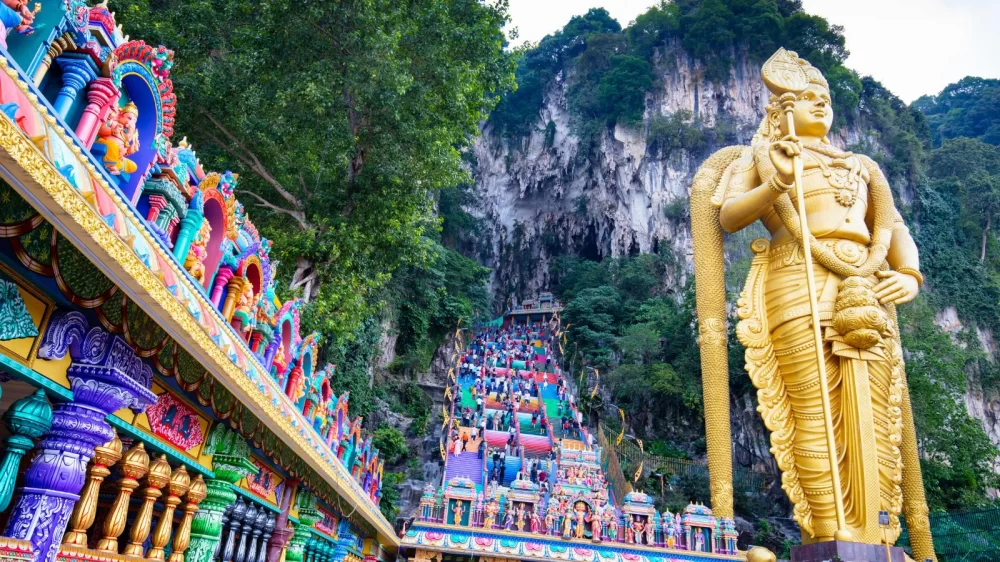 Exploring Cultural Villages Preserving Malaysian Traditions: A Deep Dive into Heritage and Tourism
