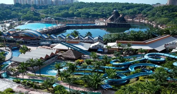 Top Theme Parks in Malaysia: Legoland, Sunway Lagoon & More