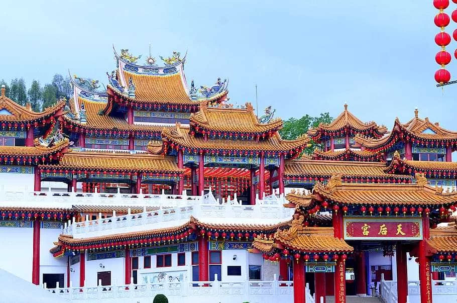 Exploring Cultural Art Galleries in Malaysia: A Journey Through Tradition and Modernity