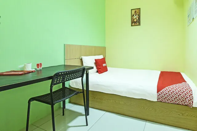 OYO 90270 South City Hotel Picture 3