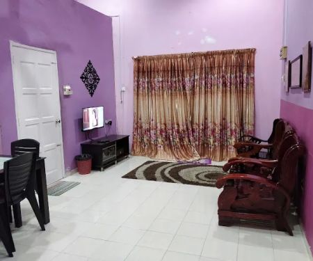 IS Homestay