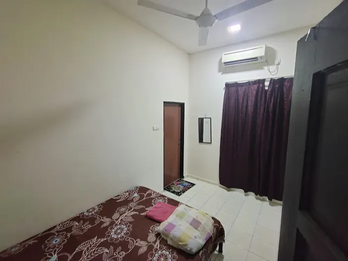 Homestay Indera Sempurna 3 bilik Aircond Picture 3