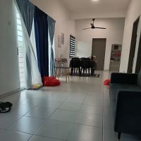 MNK STAYCATION ico