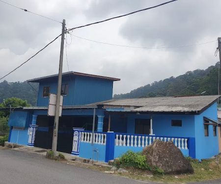 AKI HOMESTAY SEMAMBU KUANTAN