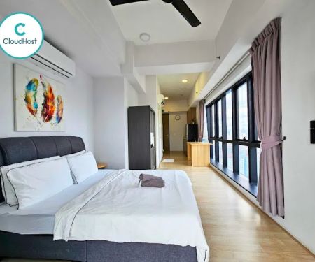 Cloud Host Homestay @ REVO Pavilion Bukit Jalil