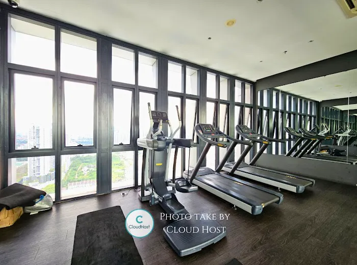 Cloud Host Homestay @ REVO Pavilion Bukit Jalil Picture 4