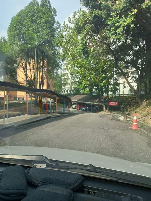 Kolej Tun Dr Ismail 2 LELAKI (KTDI II UKM, Cheras) Picture 4