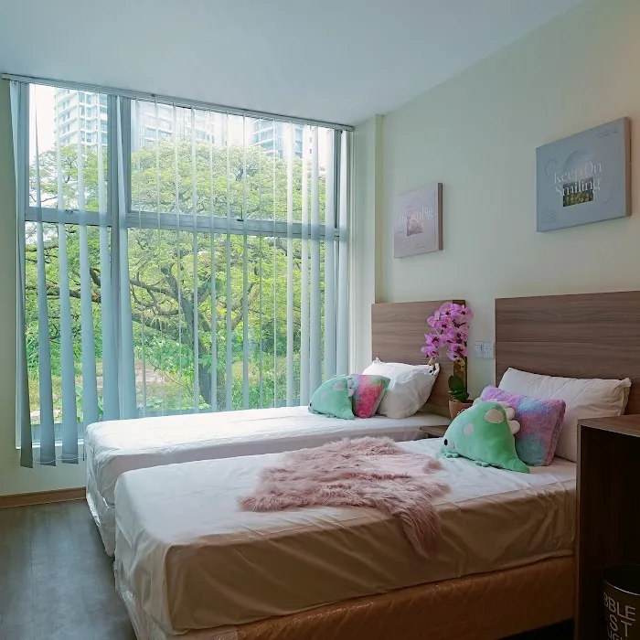 SCC CO LIVING ACCOMMODATIONS Picture 4