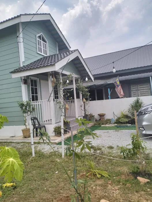 annisatinyhomestay Picture 5