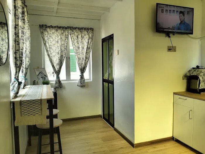 annisatinyhomestay Picture 4