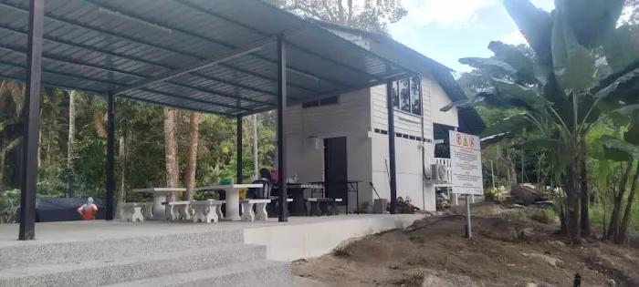 D'Sahom Survival Campsite Picture 2