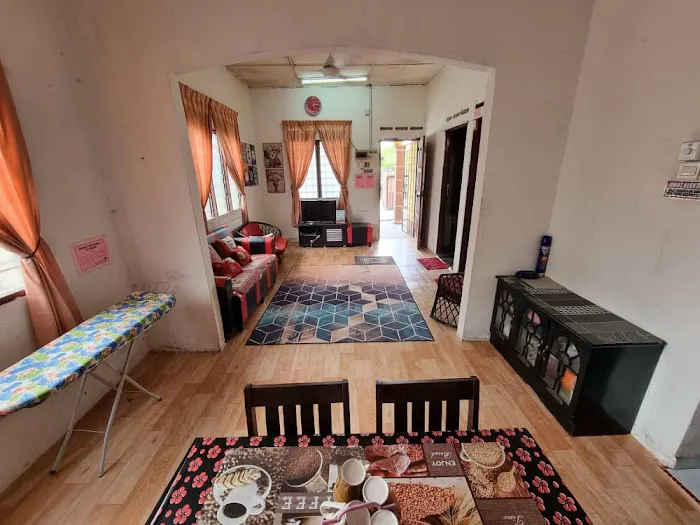 Alima Homestay Picture 8