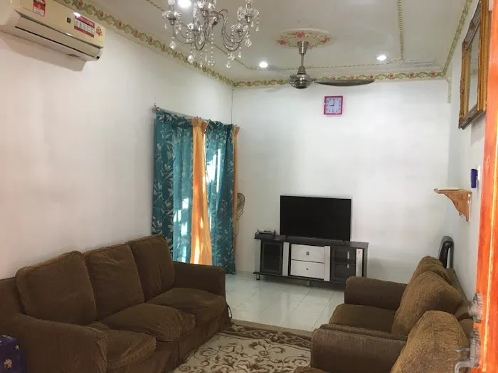 Hussin Homestay Senawang Picture 6