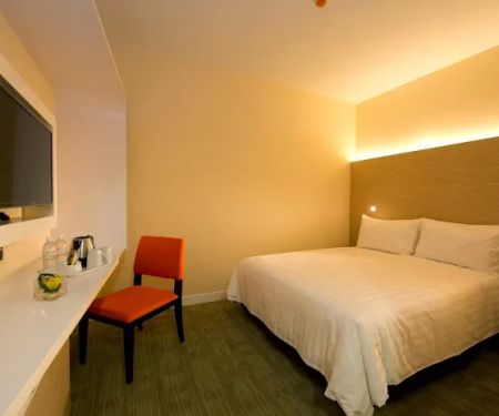 Sama-Sama Express Hotel KLIA Terminal 2 (Airside Transit Hotel)