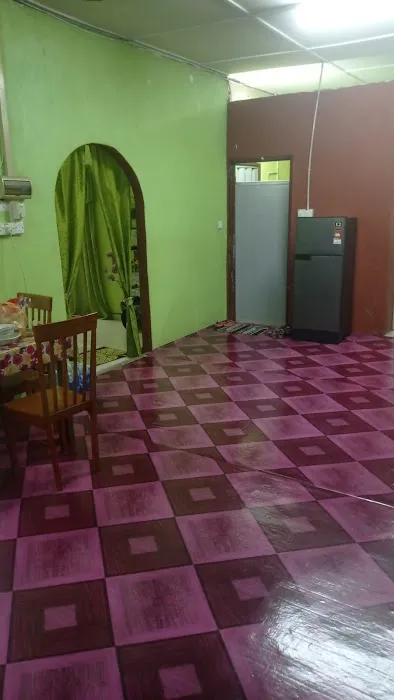 homestay ibu Picture 7